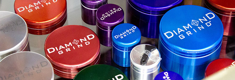 Puff N Stuff Smoke Shop - Store Photos