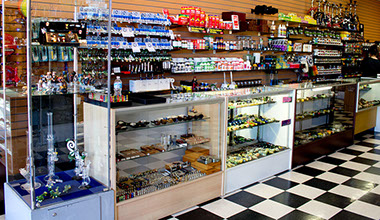 Puff N Stuff Smoke Shop - Store Photos